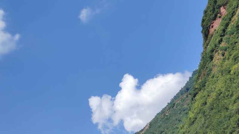 白云