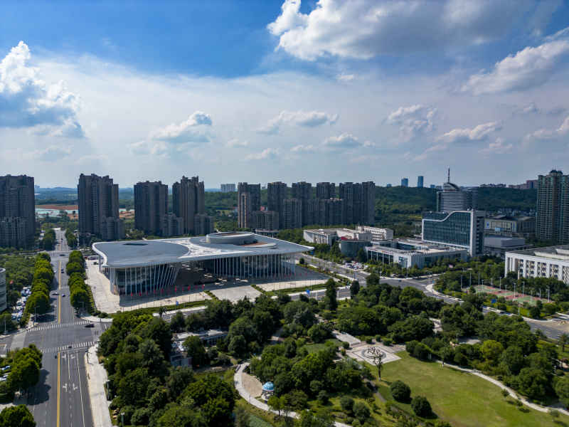 江西吉安城市风光航拍图 