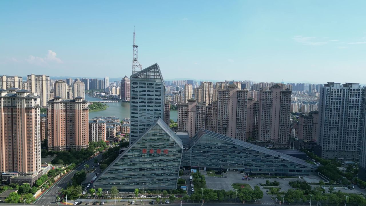 航拍新余图书馆文化中心广电大楼