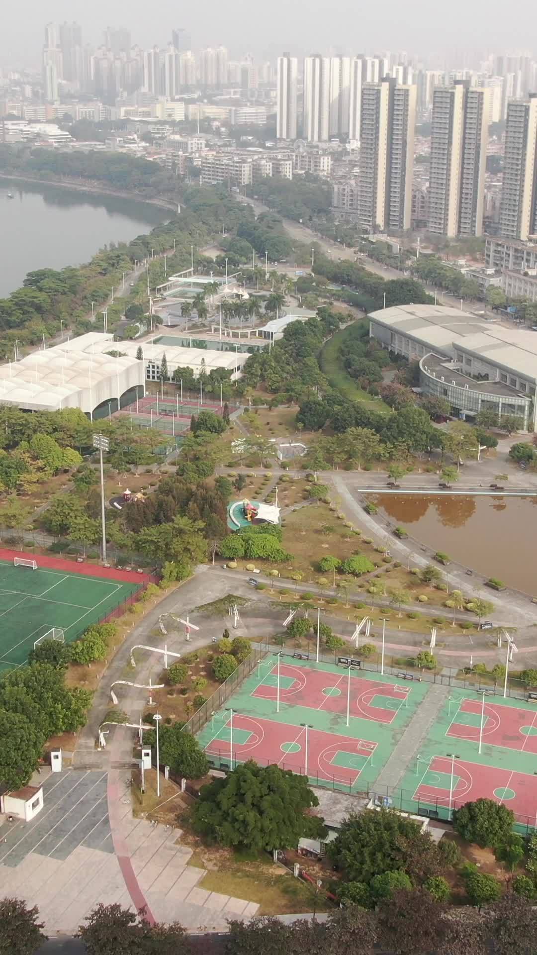 城市公园全景