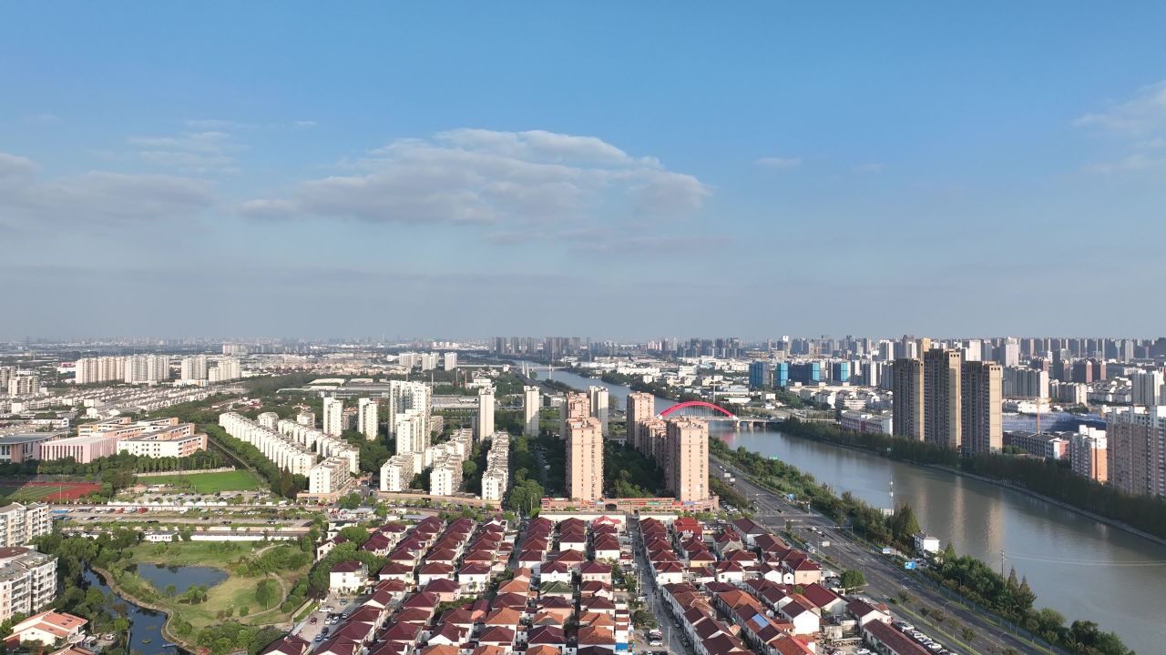 4K航拍昆山城市建筑风光 5
