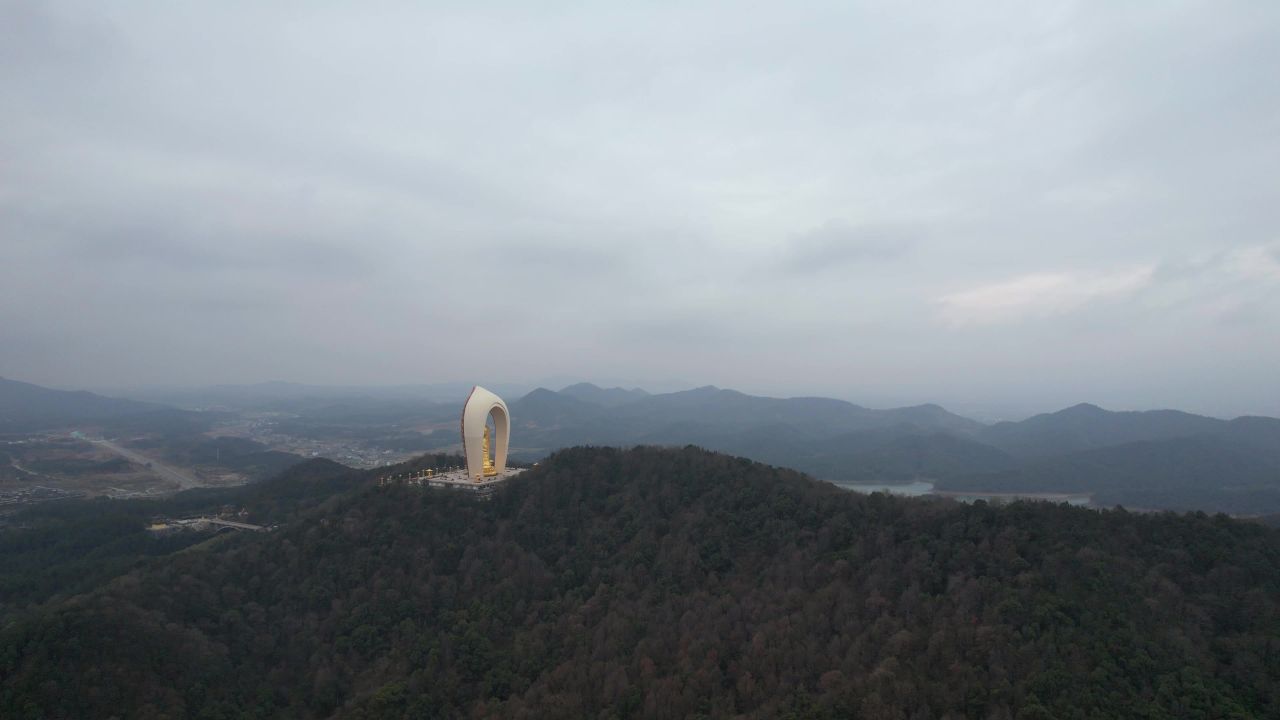4K航拍江西庐山景区全球第一高佛像东林大佛