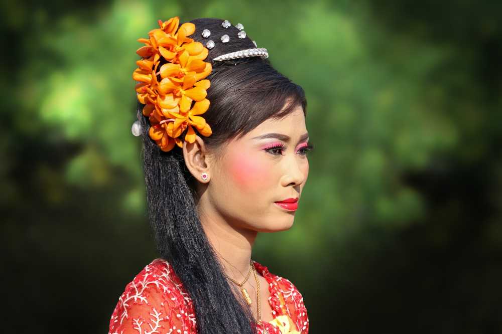 亚洲缅甸人文化女子