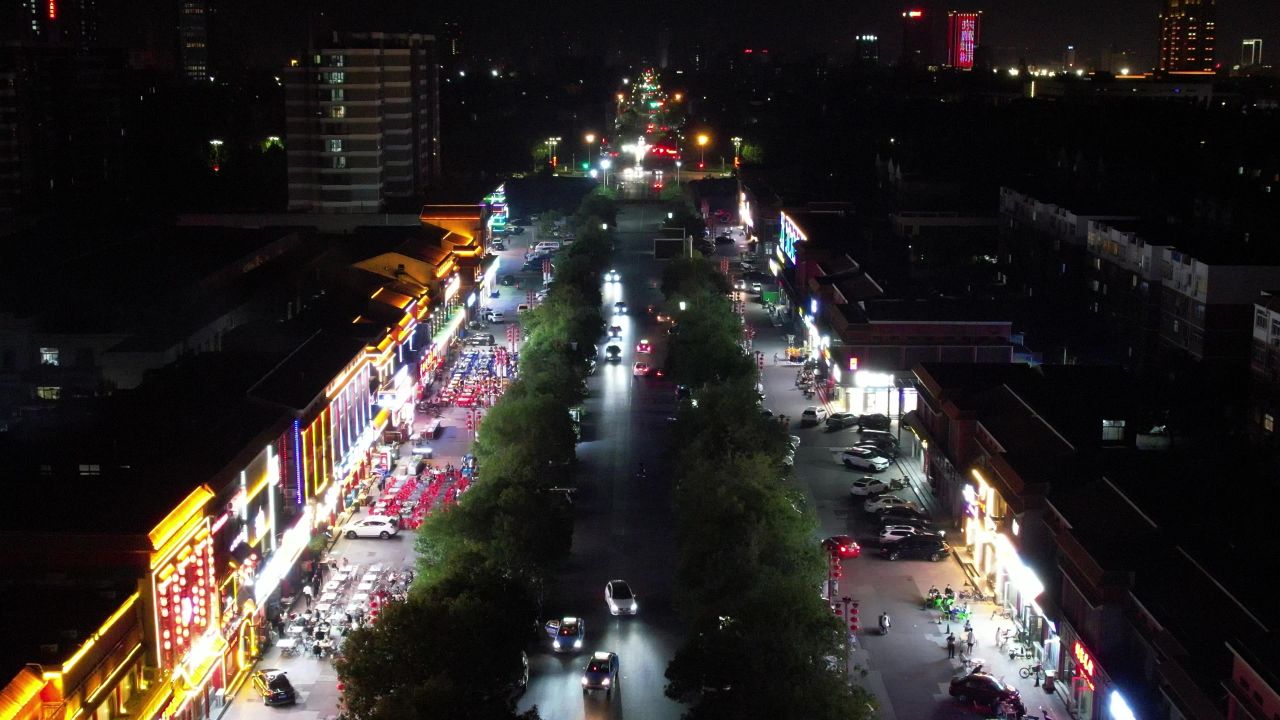 城市夜景人间烟火气息夜宵摊航拍山东东营 
