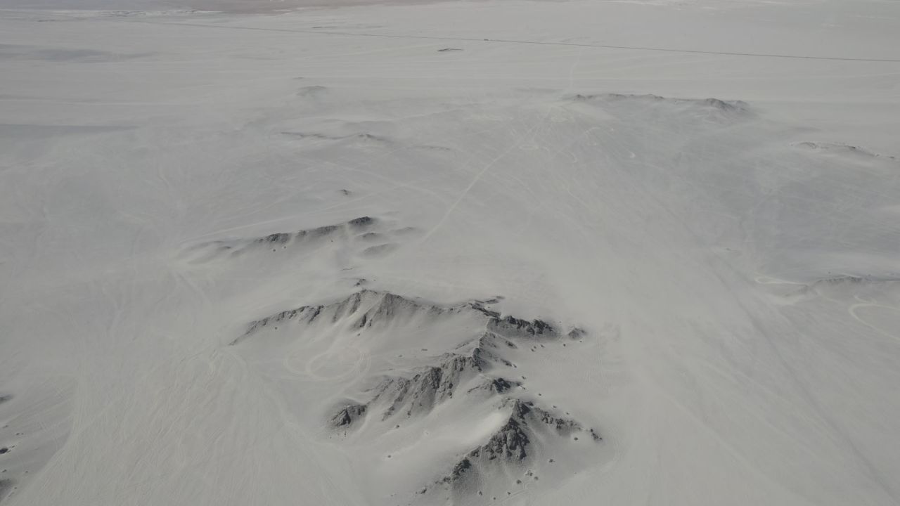 冷湖镇黑独山航拍 4