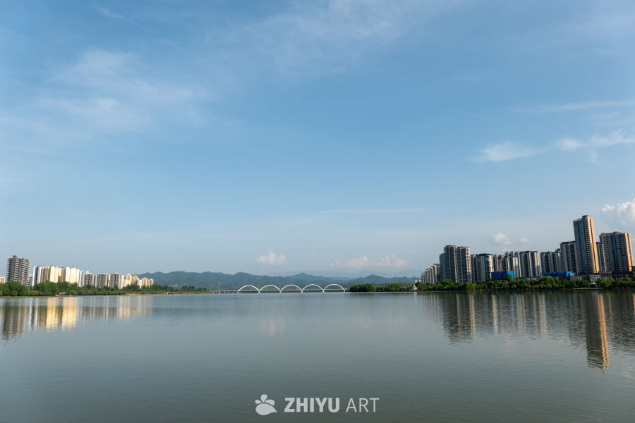 江边美景及帆船 10