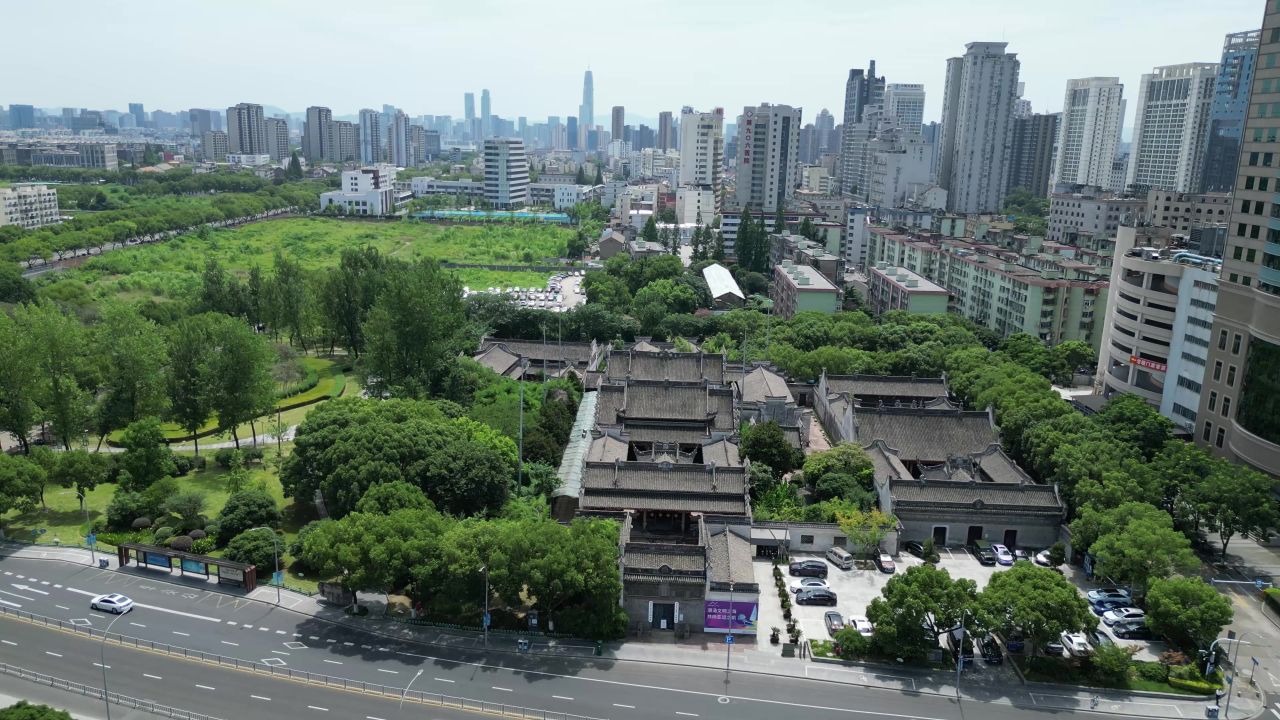  航拍浙江宁波庆安会馆