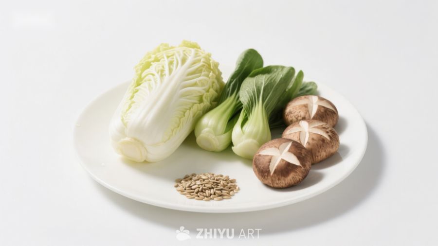 盘中新鲜蔬菜与菌菇