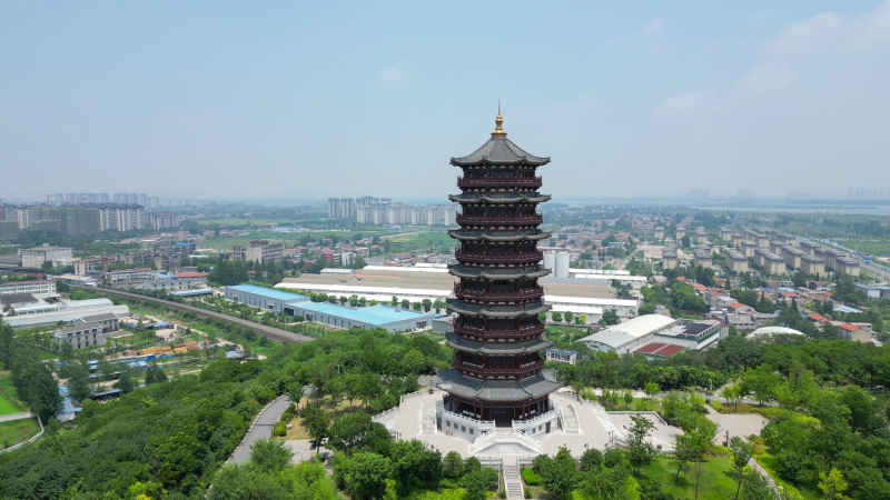  航拍湖北襄阳岘首山文化旅游景区