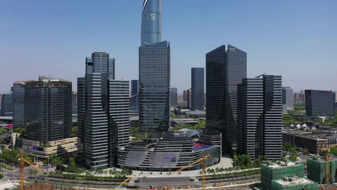 高清航拍苏州地标国金中心