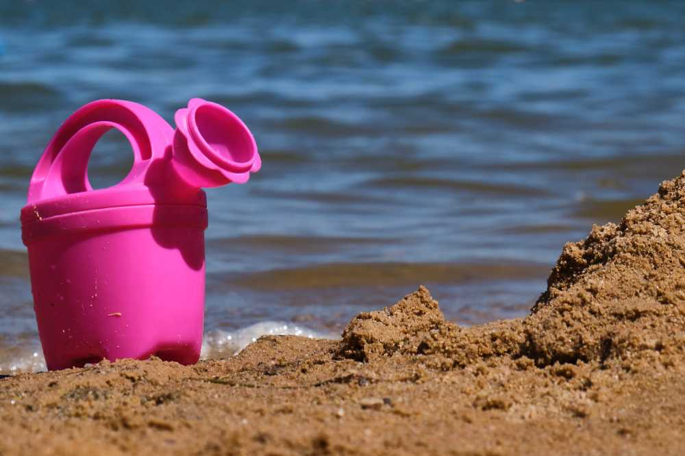 玩具海儿童海滩