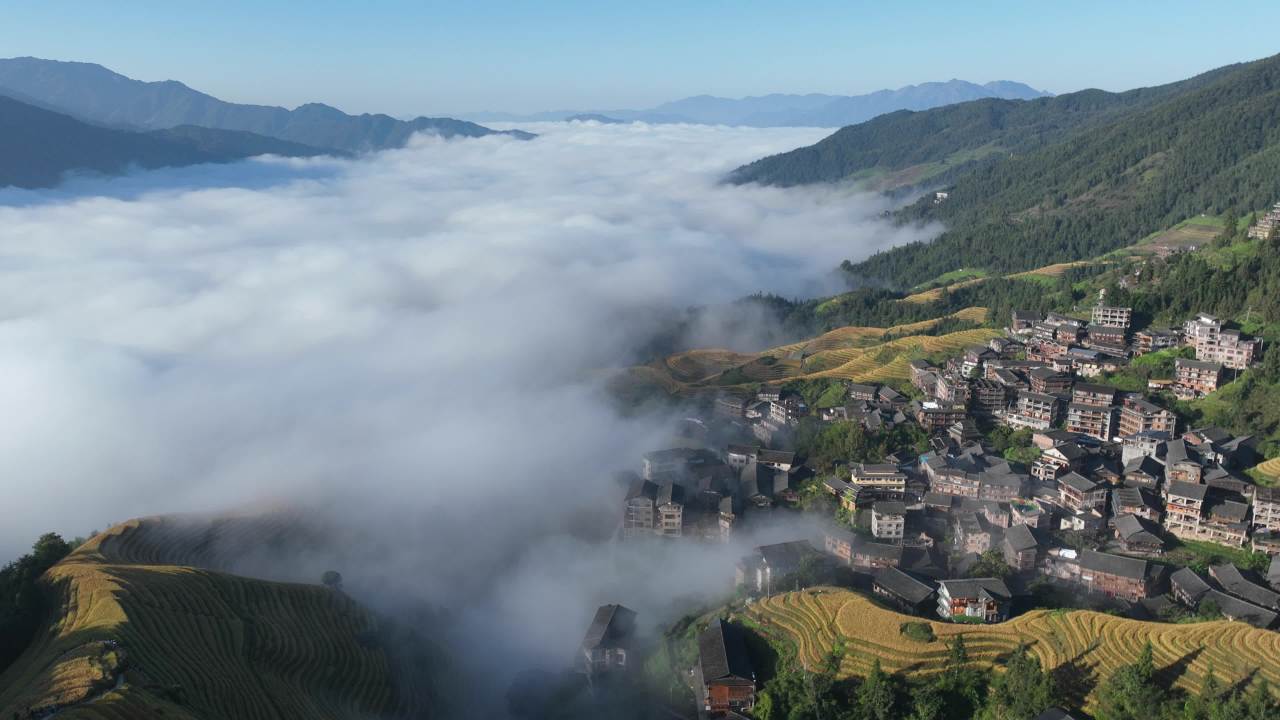 4K航拍桂林龙脊梯田风光 29