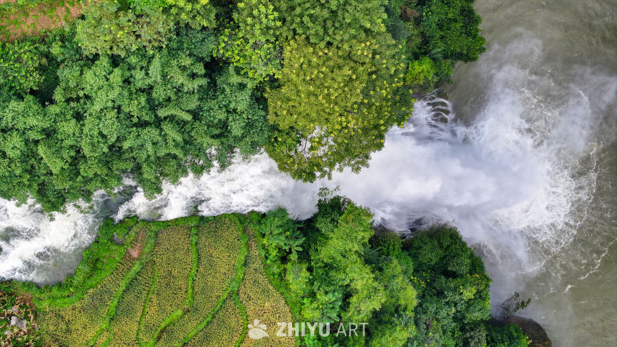 航拍山间峡谷瀑布  瀑布水流 1