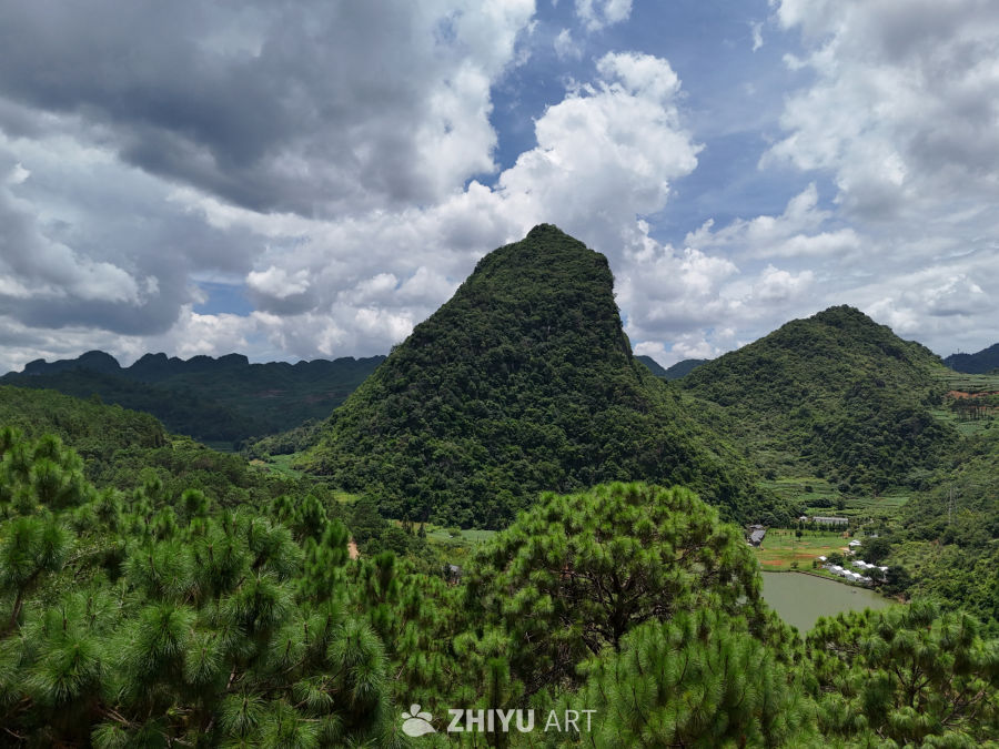 青山绿水，宁静自然