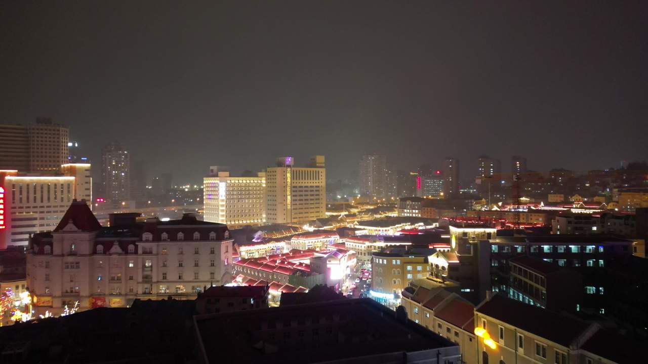 青岛老城区夜景中山路雪景航拍 7