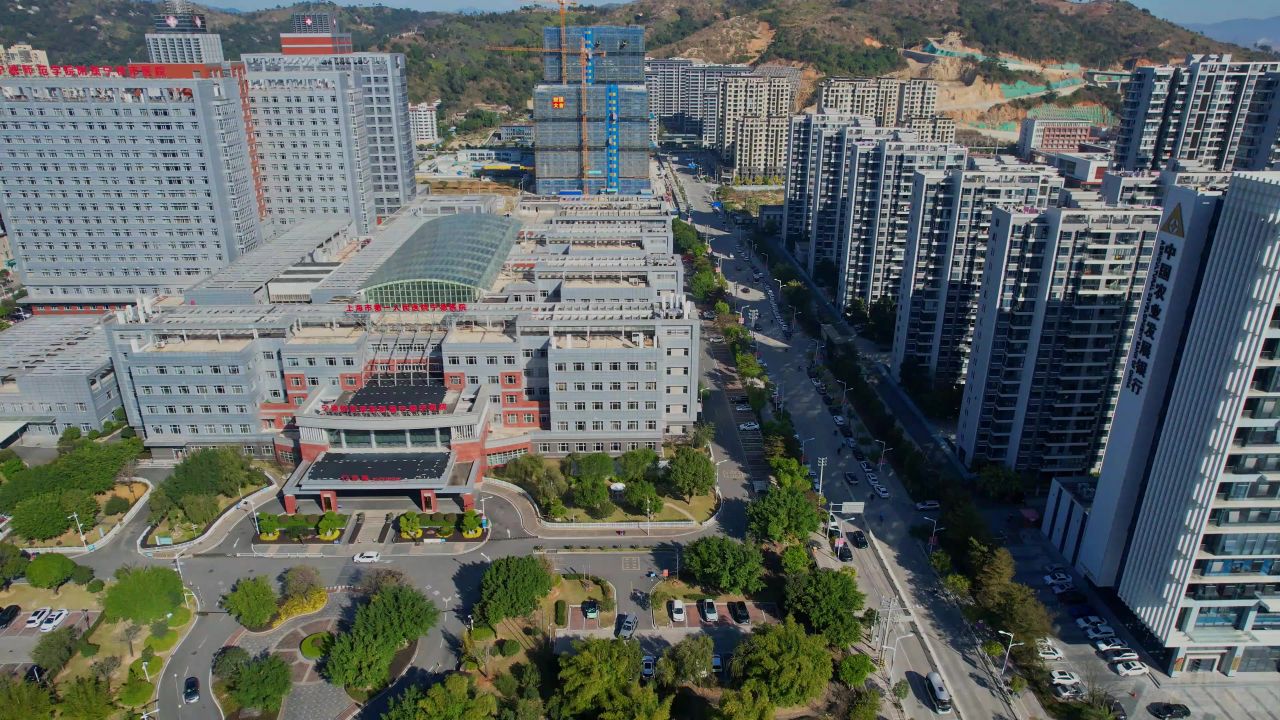 航拍宁德市医院东侨院区