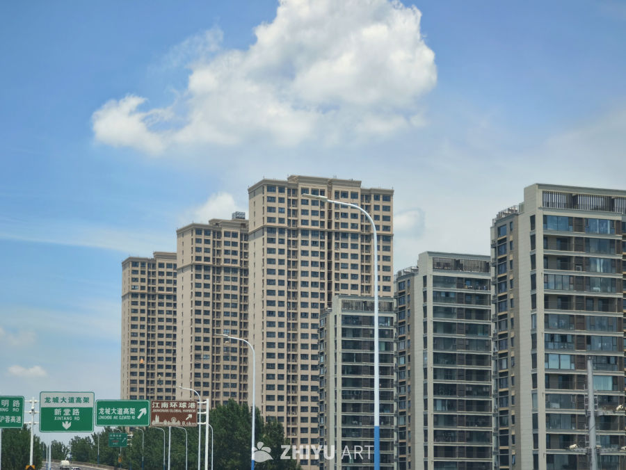 高架路与城市小区