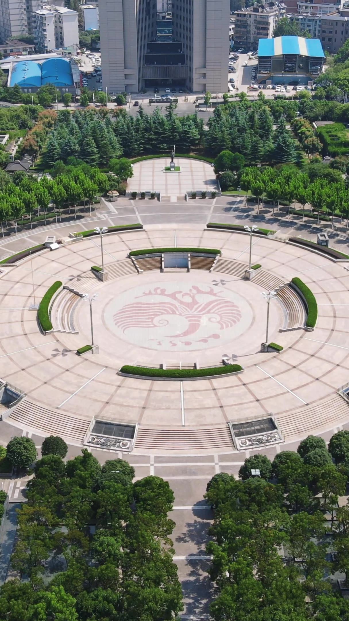  湖北武汉城市风光建筑高楼竖屏
