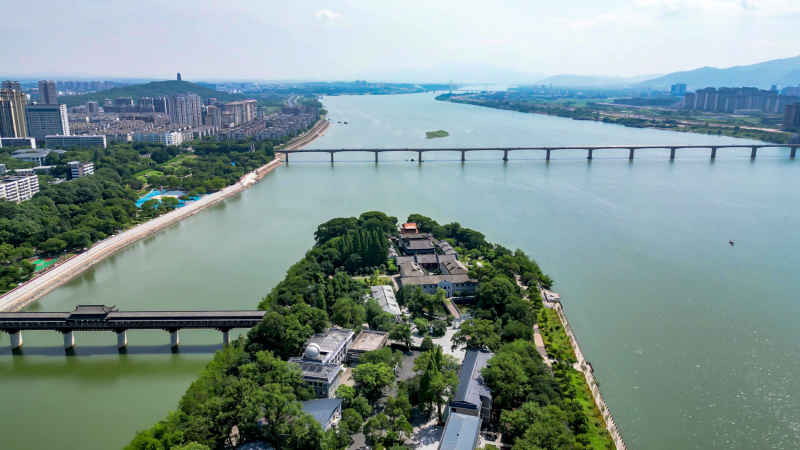 江西吉安城市风光旅游景区航拍图