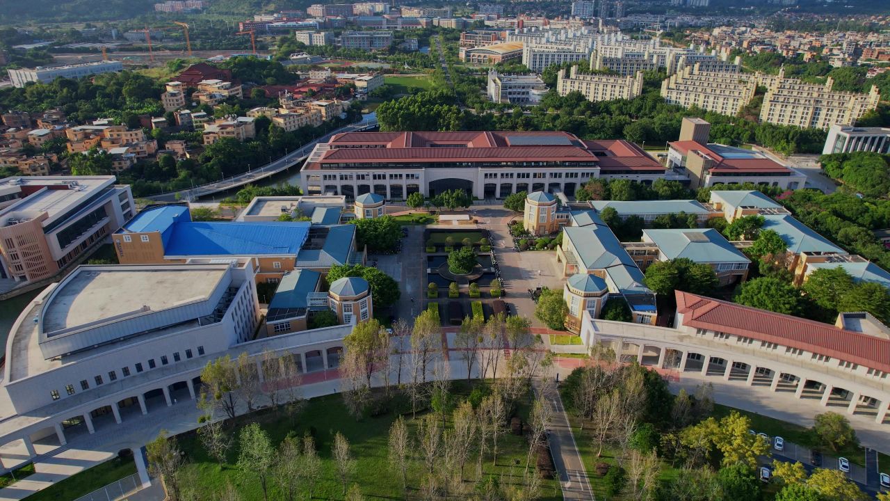 航拍福州闽江学院景观 9