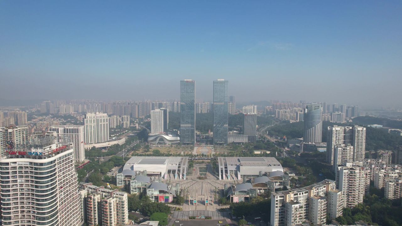 广东江门城市地标万达广场双子塔航拍 