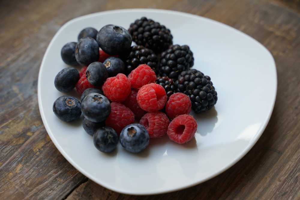 山莓蓝莓黑莓水果