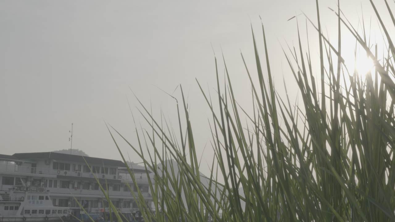宜昌江边 40