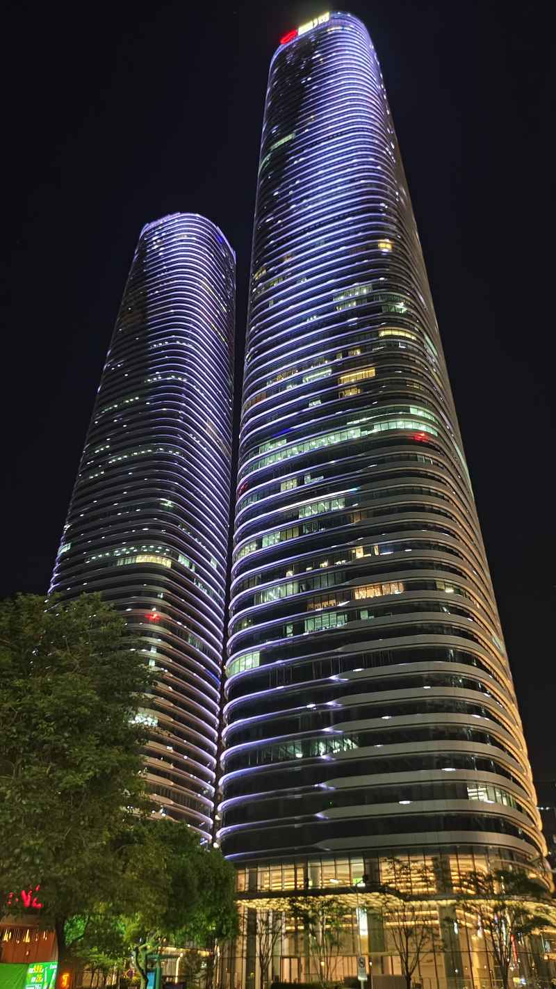 深圳新地标双子塔 4
