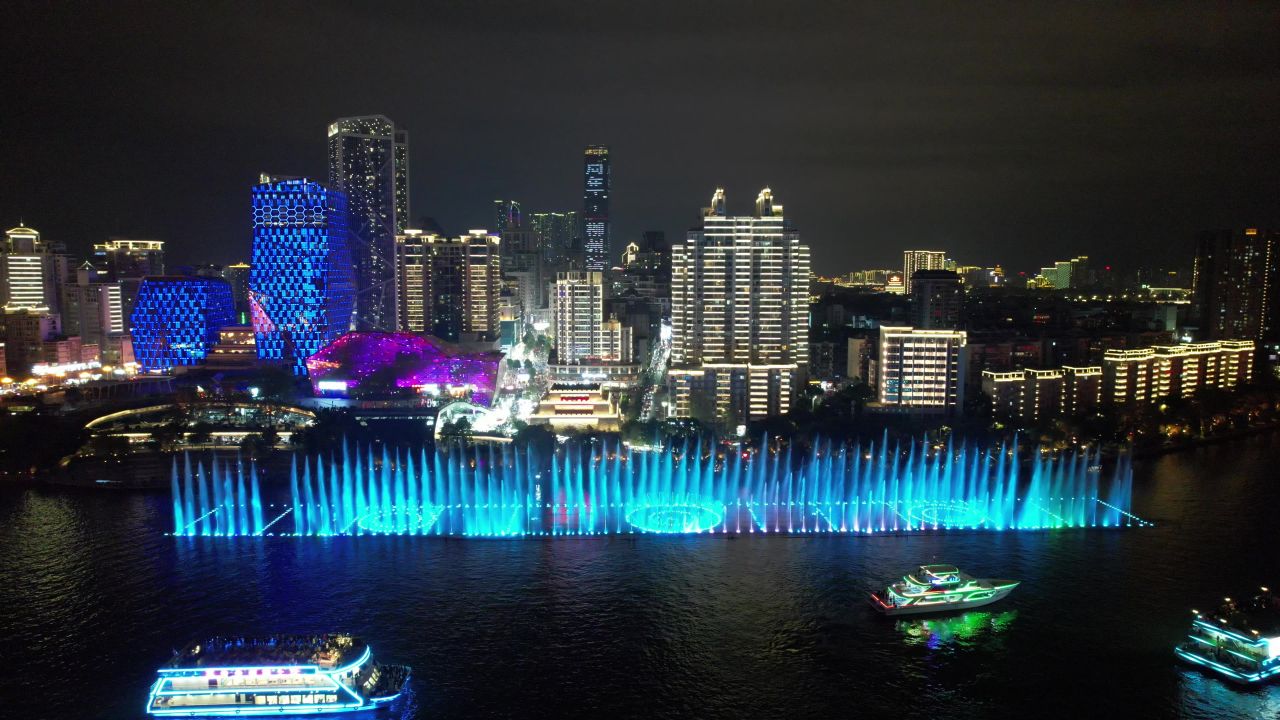  广西柳州音乐喷泉夜景航拍