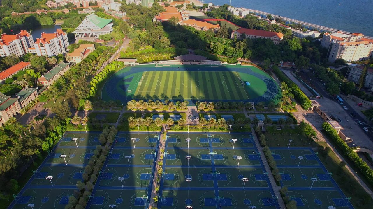 航拍厦门大学建筑风光