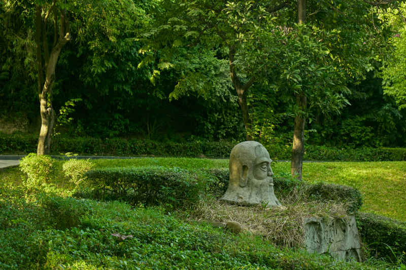 深圳中山公园雕像