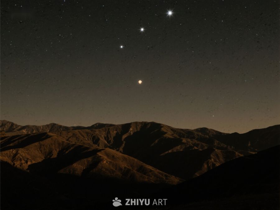 夜空星辰与山脉剪影 354