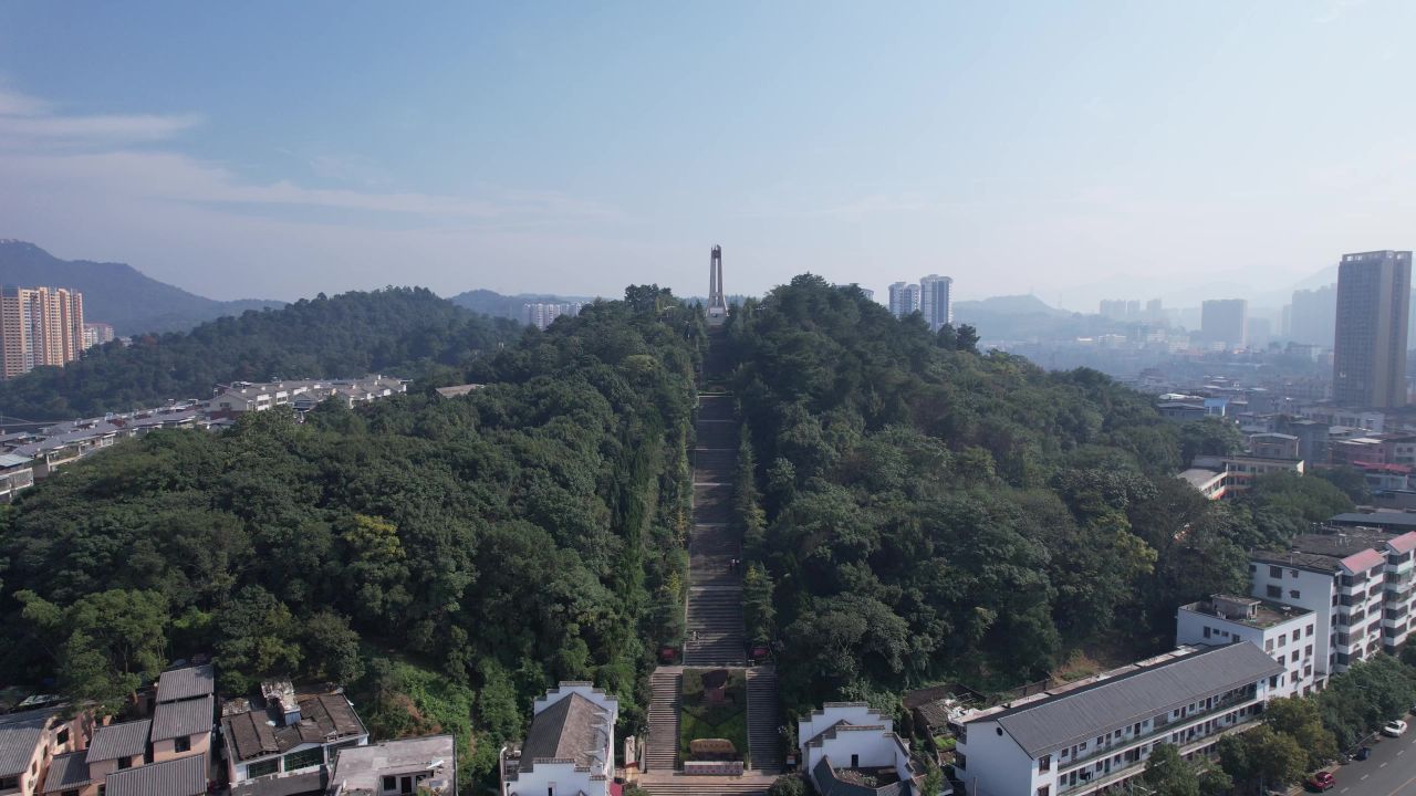  湖南郴州东塔公园湖南起义纪念塔