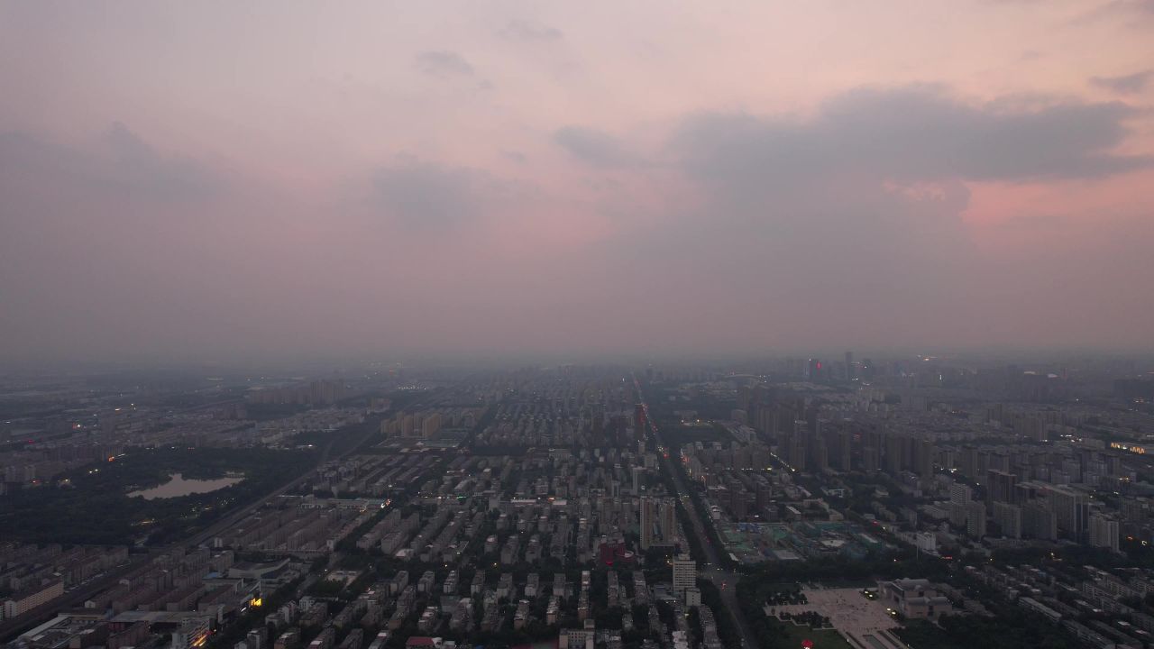 山东淄博城市日落晚霞夜幕降临航拍 