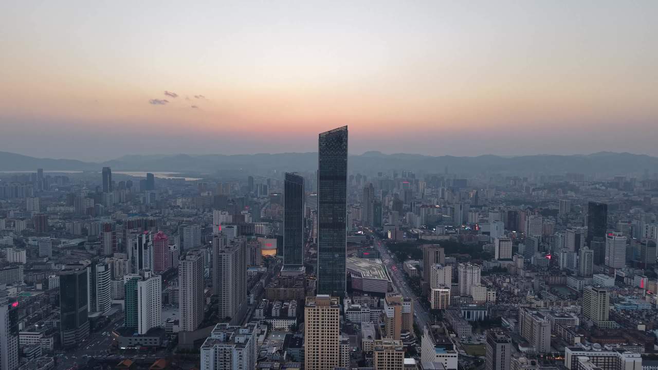 城市日落全景