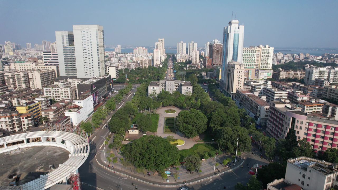 广东湛江城市风光地标建筑航拍 