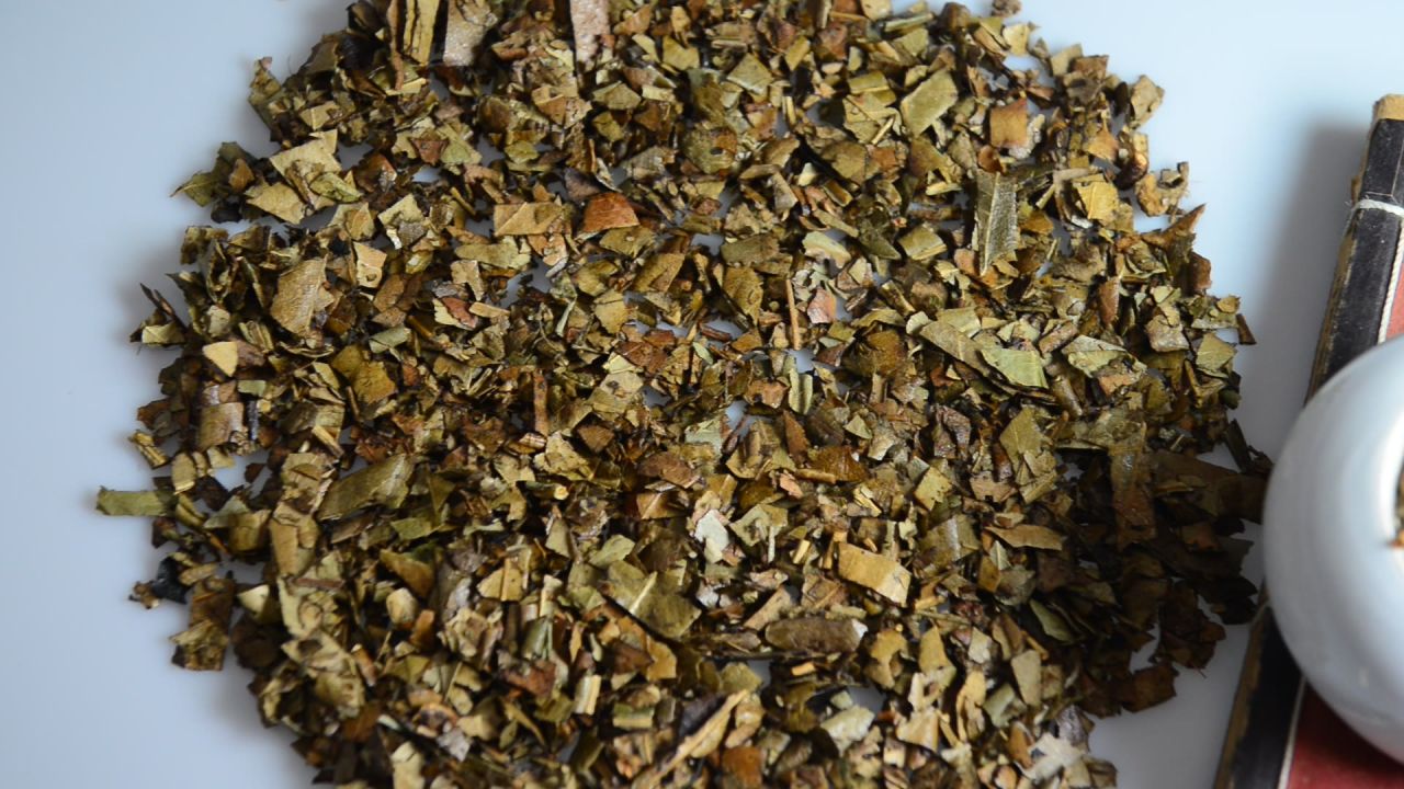 蜜制枇杷叶中药材 5