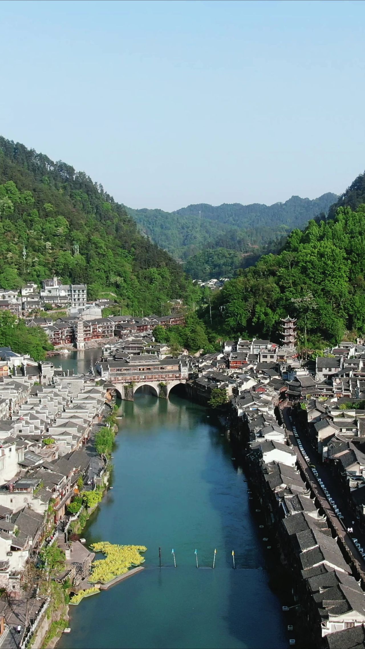 湖南湘西凤凰古城竖屏航拍