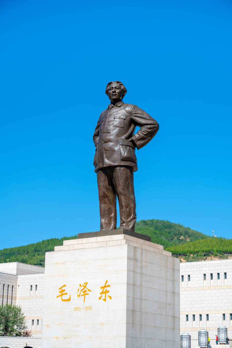 伟人