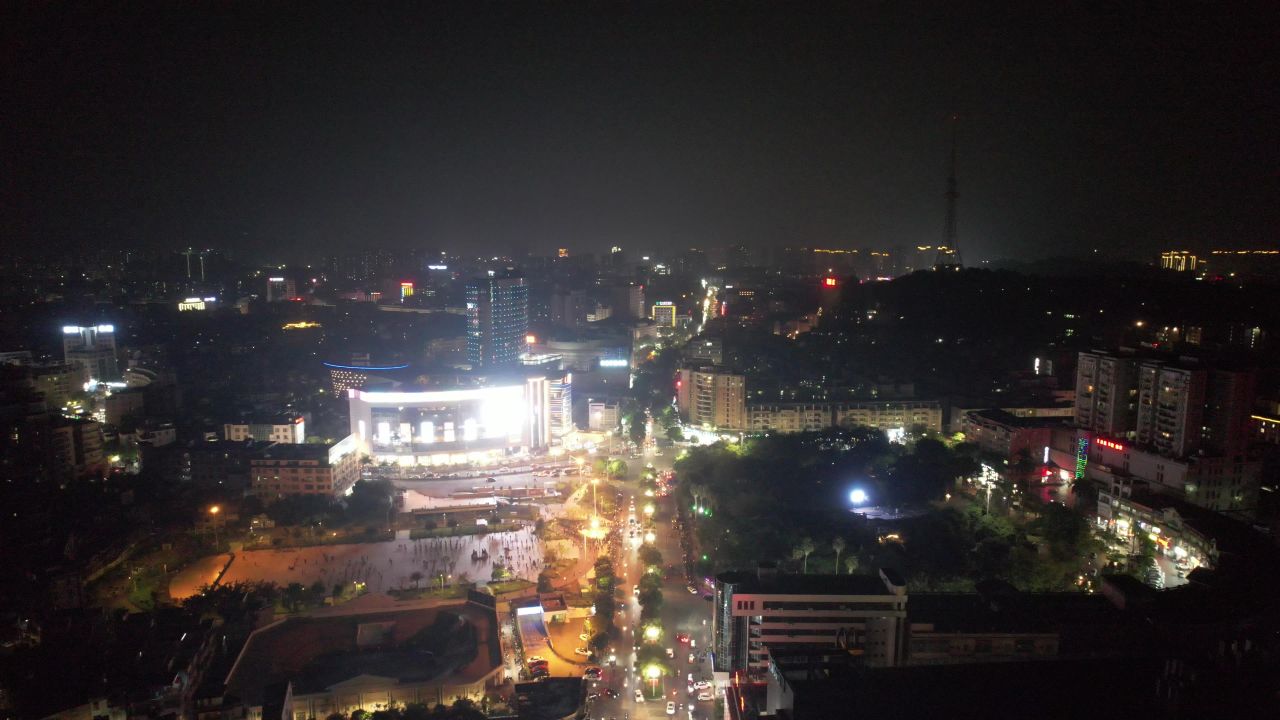 广东阳江百利广场夜景航拍