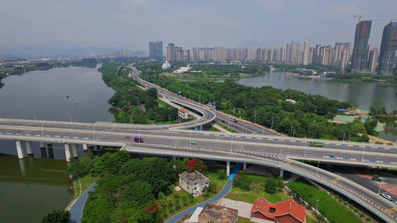 航拍漳州九龙江大桥景