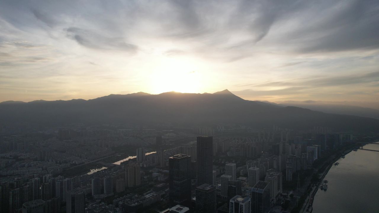 福建福州城市清晨闽江日出航拍
