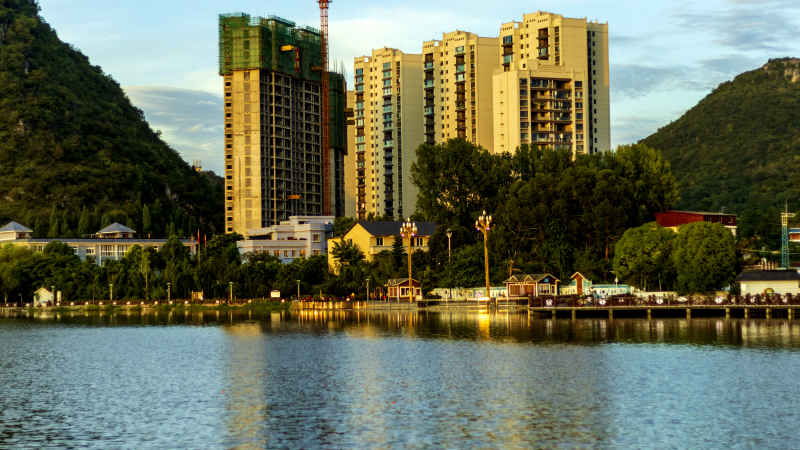 城市