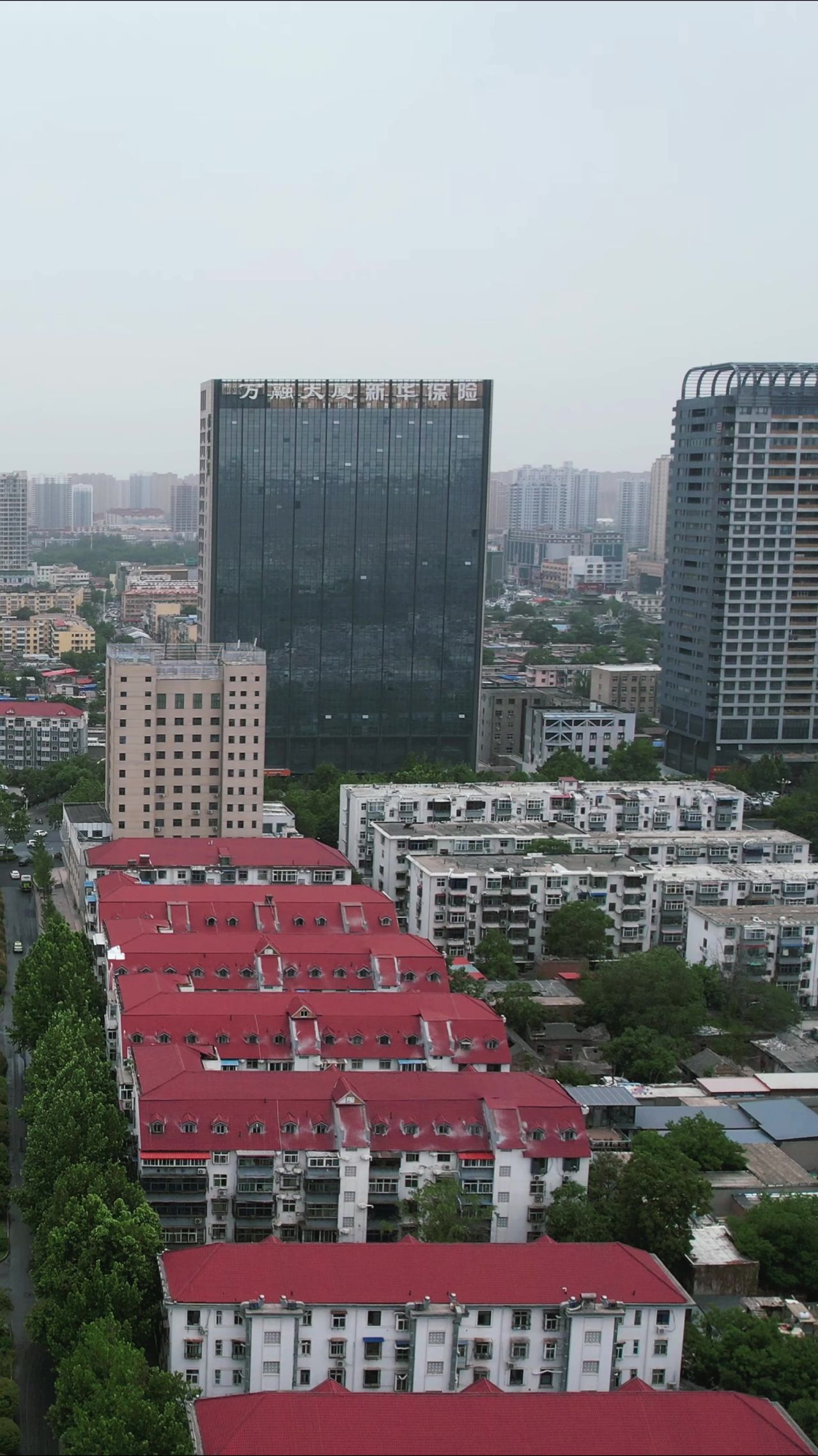 河北邯郸城市风光竖屏航拍 