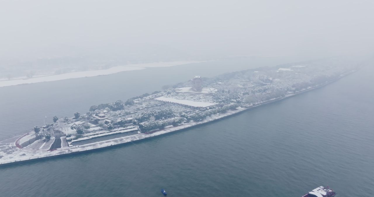 湖南长沙橘子洲头雪景航拍 9