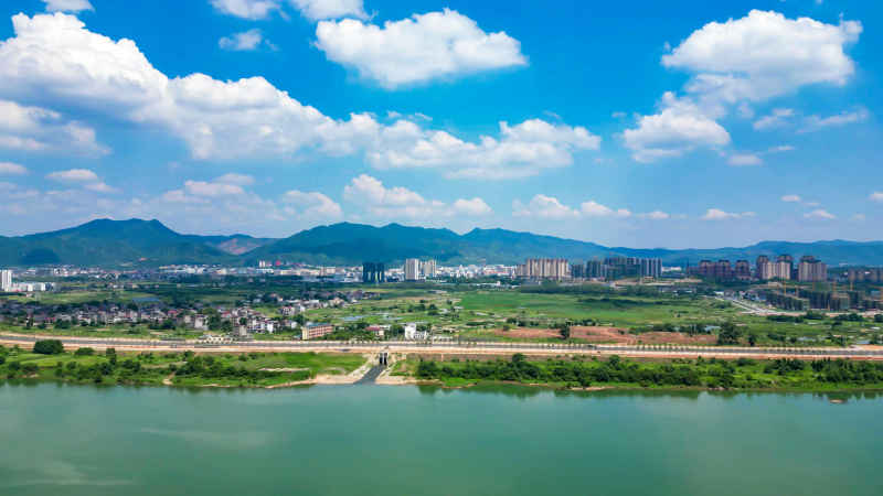 江西吉安城市风光旅游景区航拍图