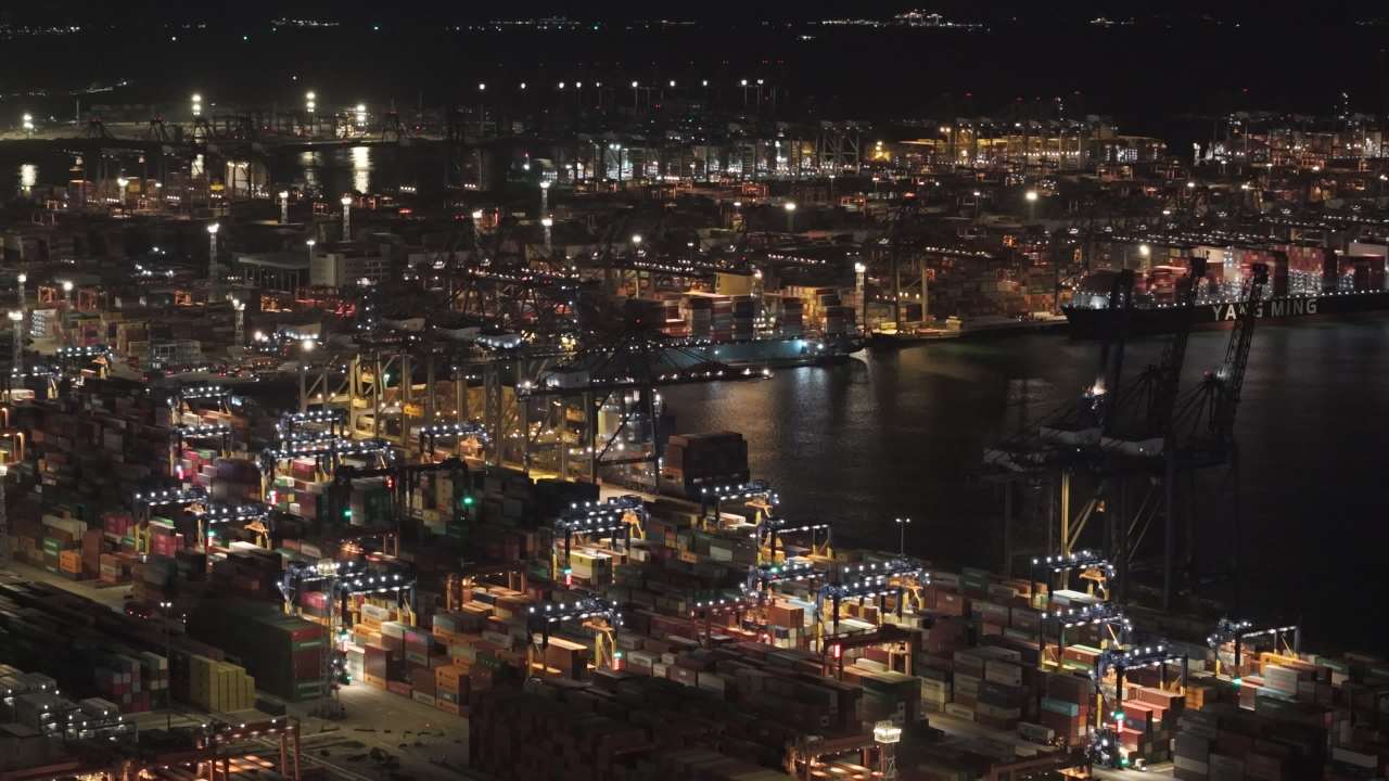 维港 85