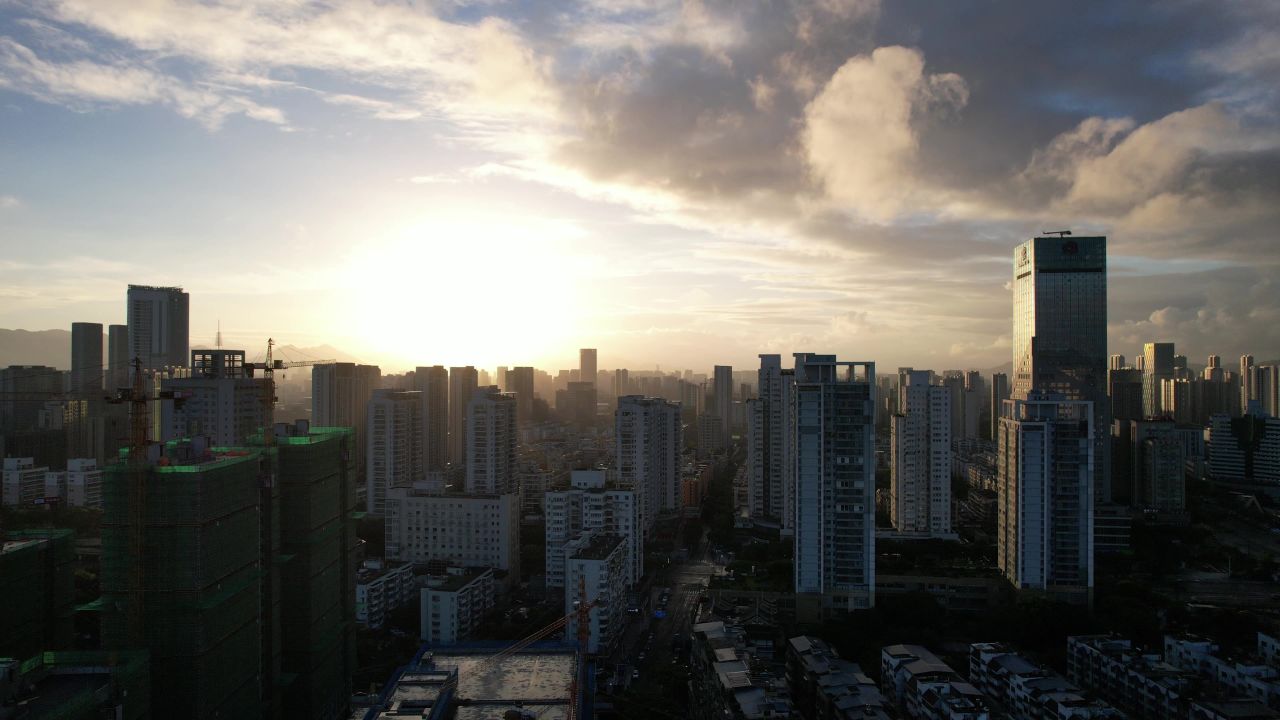 浙江温州城市清晨日出彩霞航拍