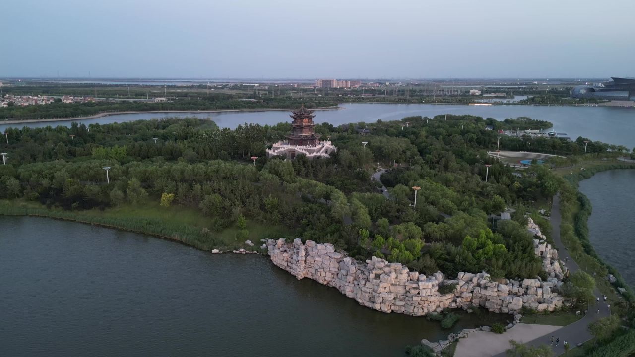  山东东营清风湖公园多宝塔航拍