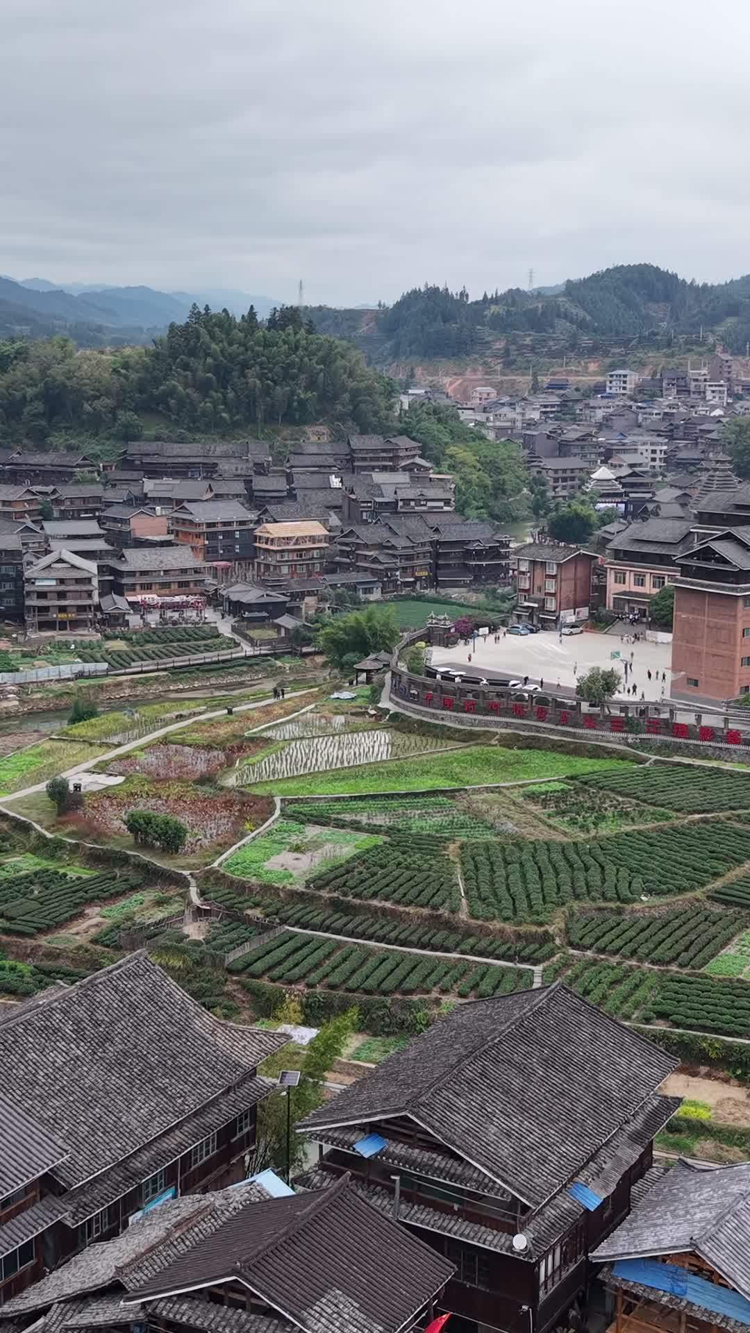 山水间的古村落